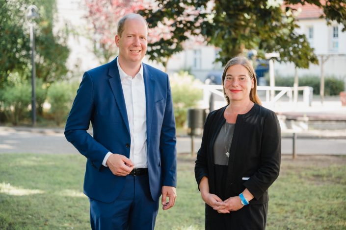 Katarina Peranic/ Jan Holze, Vorstand. Deutsche Stiftung für Engagement und Ehrenamt Katarina Peranic/ Jan Holze, Vorstand. Deutsche Stiftung für Engagement und Ehrenamt