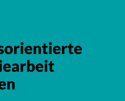 Headergrafik mit dem Titel: Diversitätsorientierte Demokratiearbeit im ländlichen Raum Thüringens