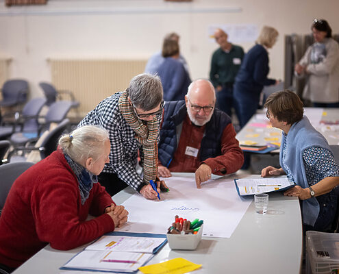 Workshop mit älteren Erwachsenen beim Futur E Treffen 2025