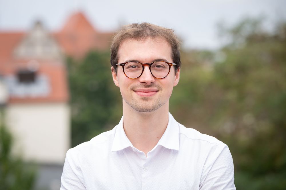 Porträtfoto Jonas Hohenforst