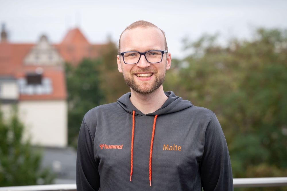 Porträtfoto Malte Voelkel
